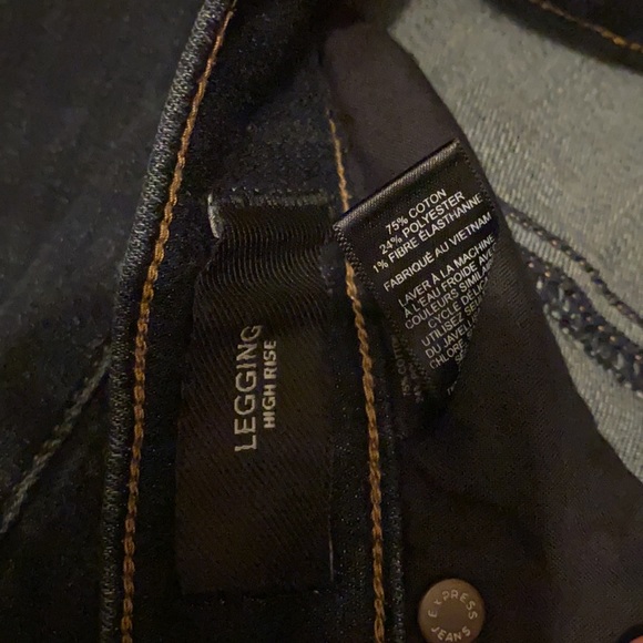 Express High Rise Legging - Picture 2 of 4